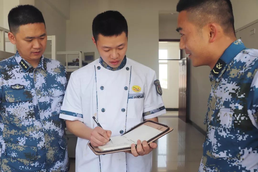 ag亚娱官网-第5285章 嘚瑟的狗尾巴草(图3) ag亚娱官网