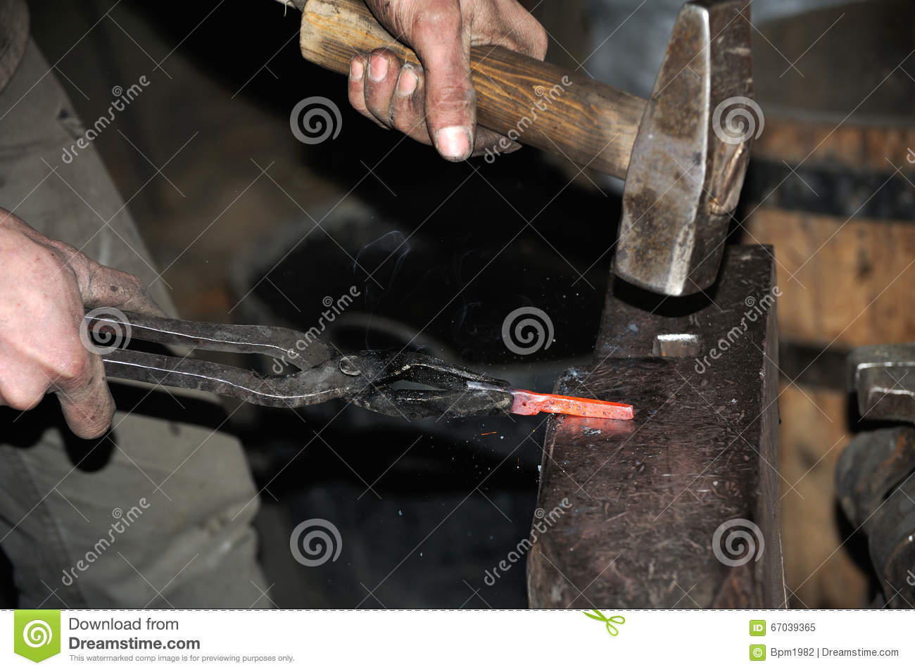 银行迎“新规”!4025家机构已落实 储户存款时需注意此标志-AG亚娱集团(图1) AG亚娱集团官方