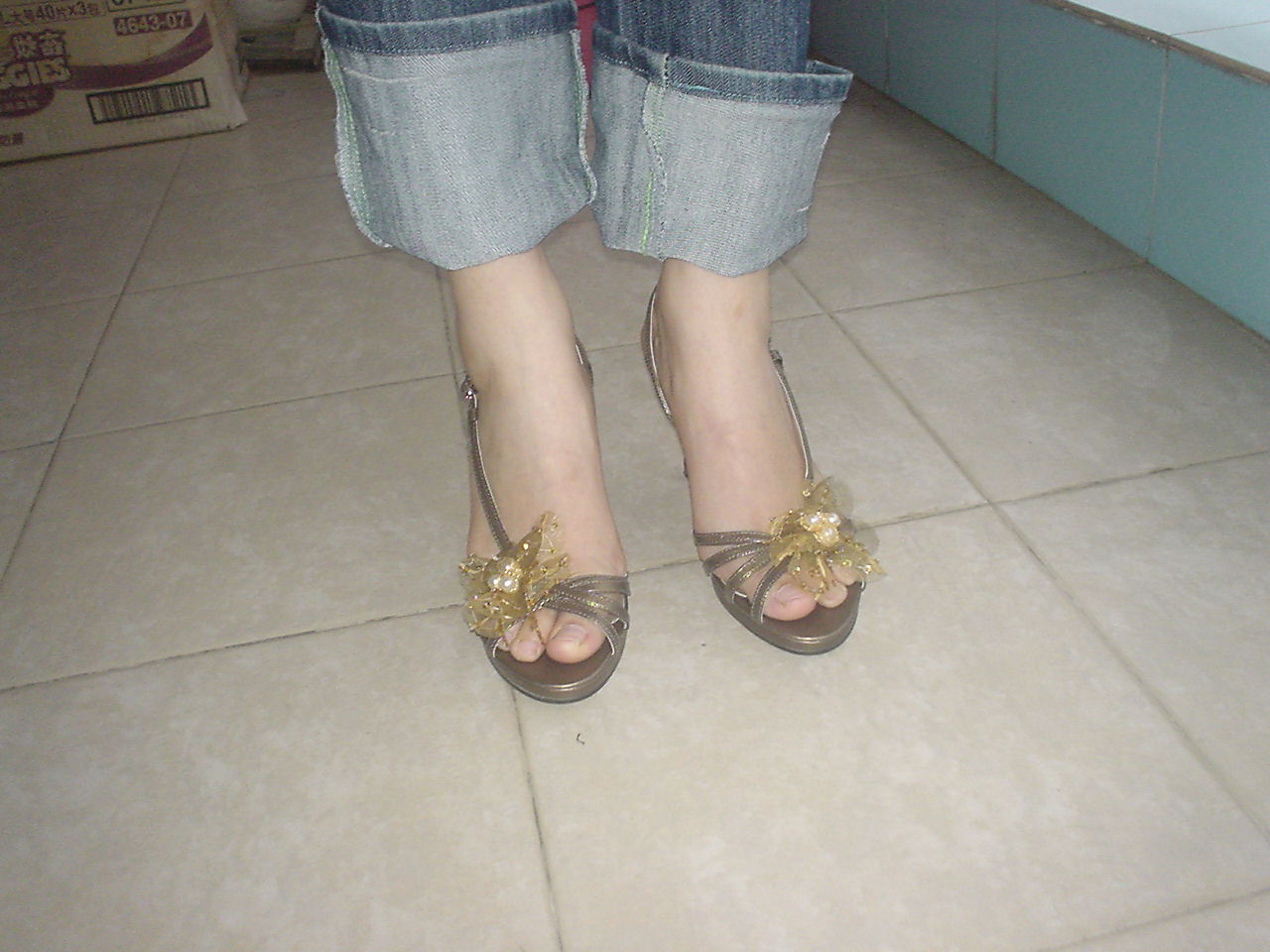 ag亚娱官网_第六十五章 这是一只好蚊子(图4) AG亚娱集团官方