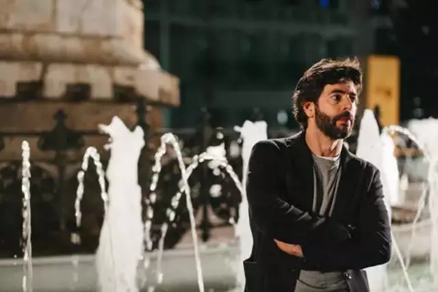 方方日记英文版已在亚马逊上架预售一周了，销量如何呢？_AG亚娱集团