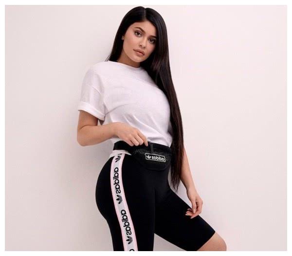 微软旗下游戏《我的世界》拟从亚马逊云服务转到自家Azure云服务|ag亚娱官网(图3) AG亚娱集团