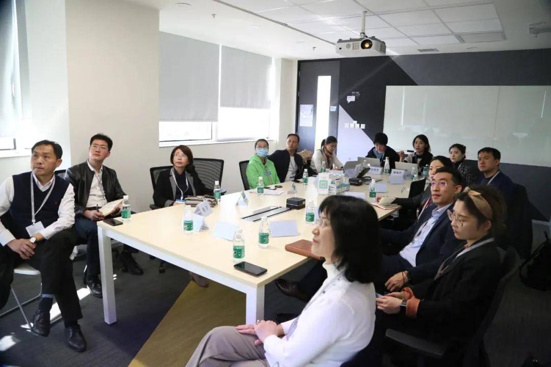 ag亚娱官网|
曹妃甸职业技术学院向导到字节跳动（头条学院）考察交流(图4)